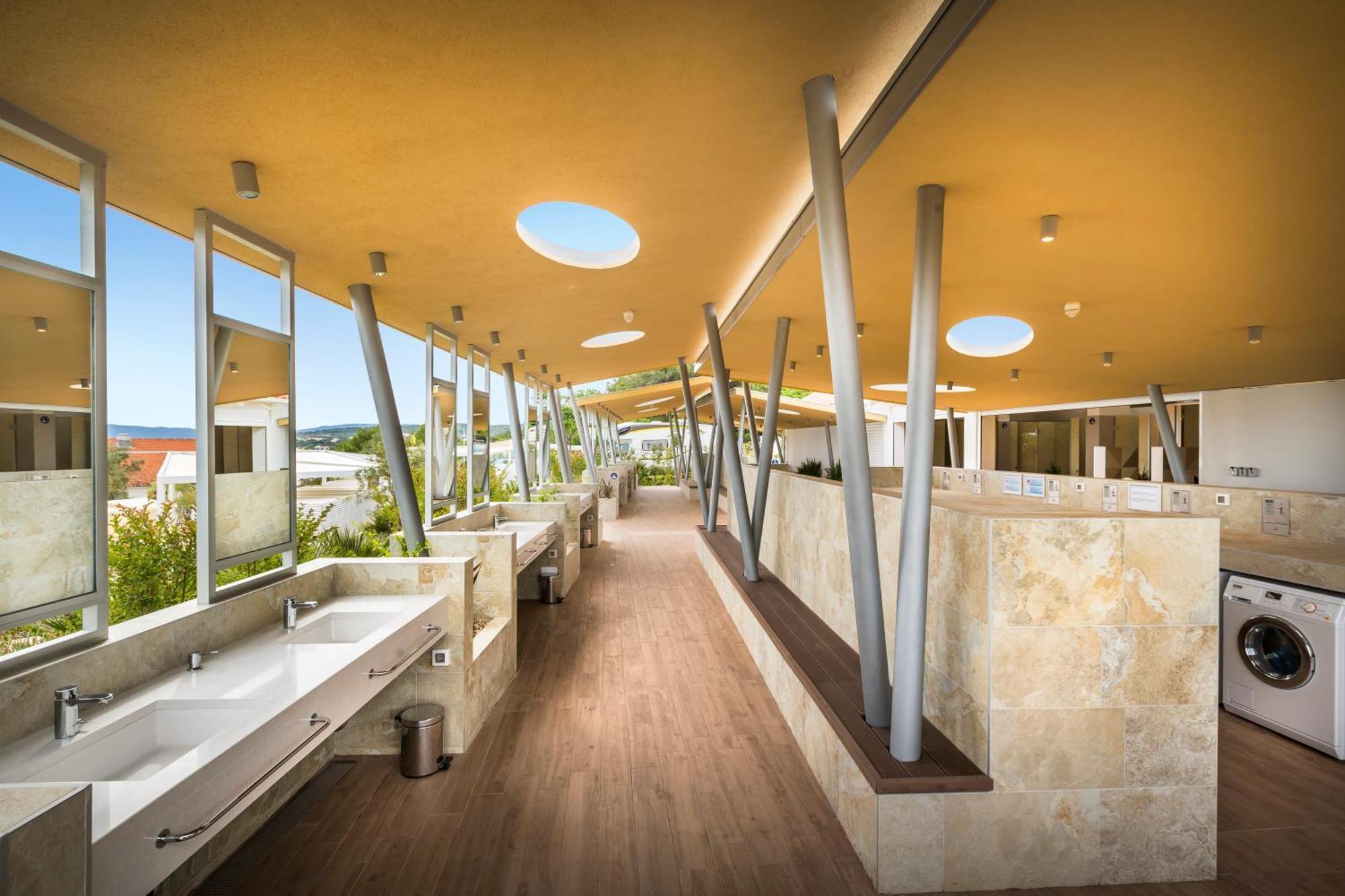 Krk Premium Camping Resort Krk Town Bagian luar foto